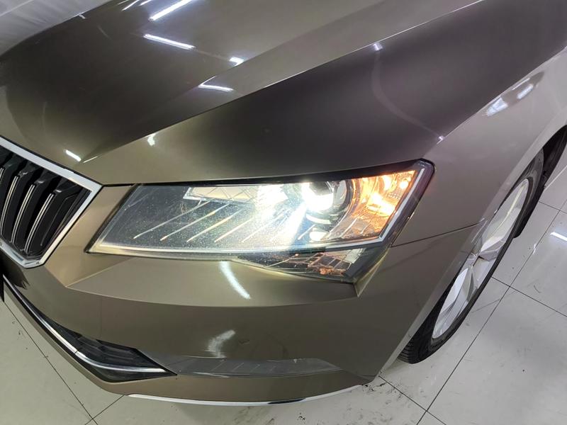 Skoda Superb 2016