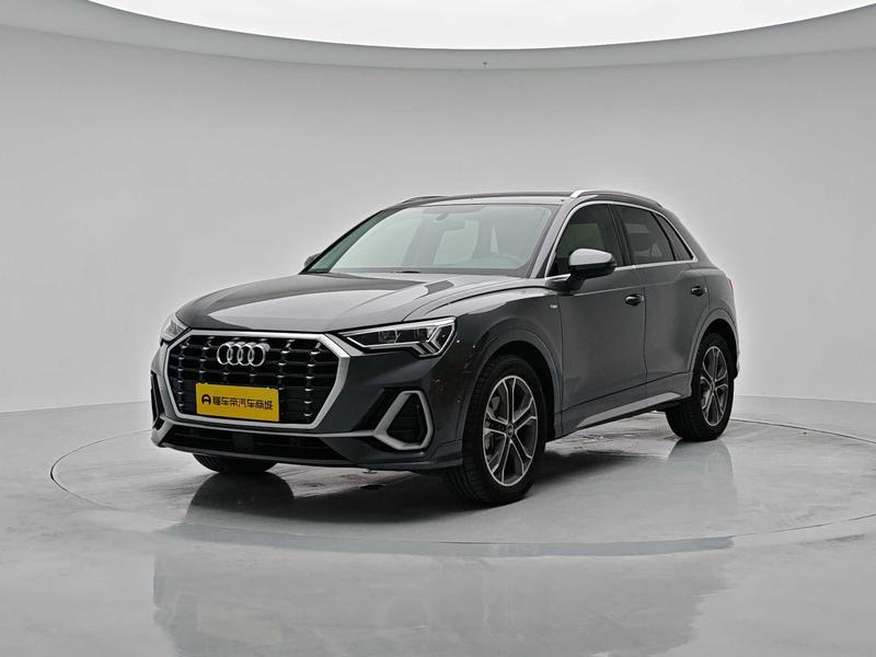 Audi Audi Q3 2022