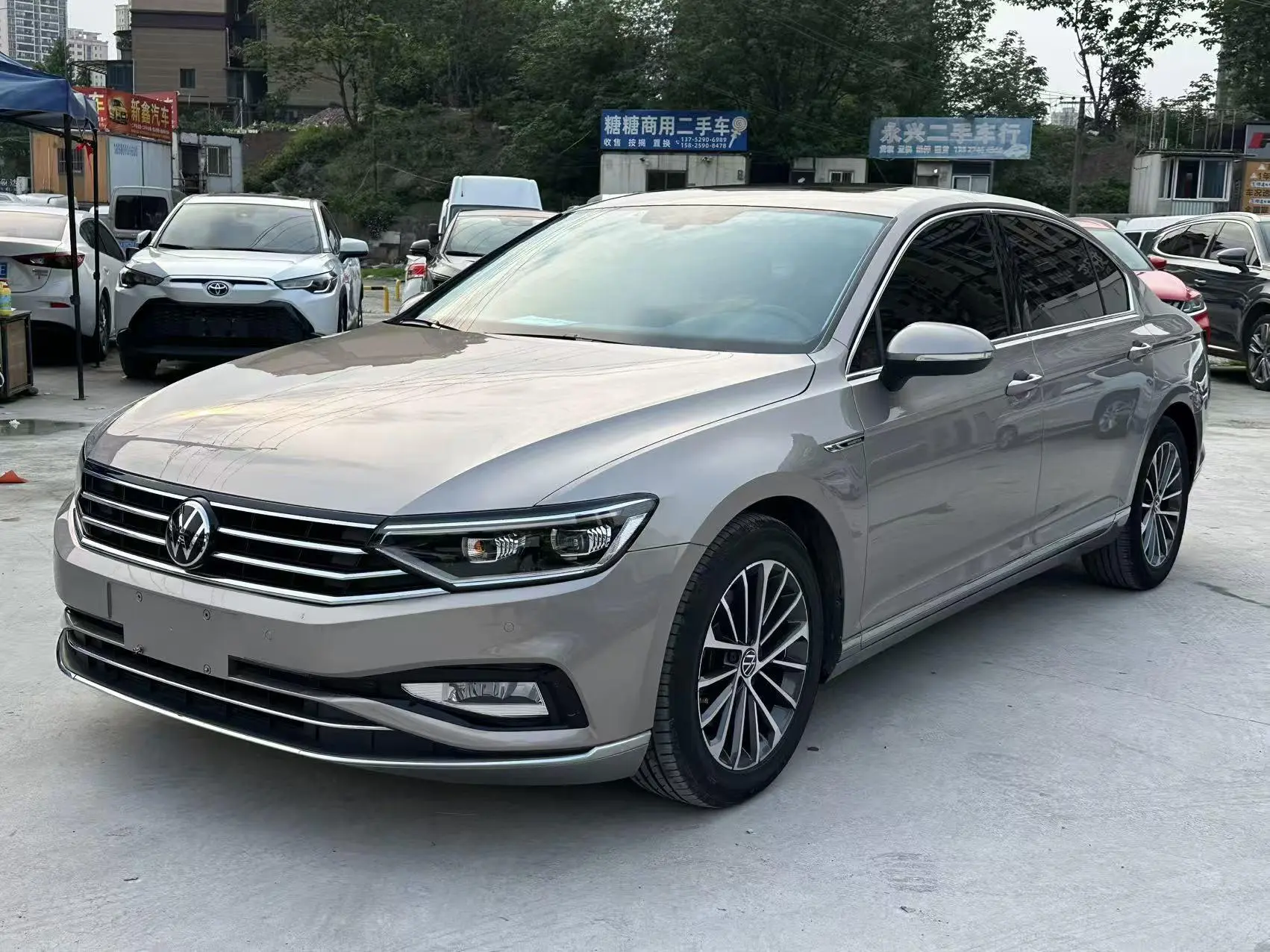 Volkswagen Magotan 330TSI DSG Luxury