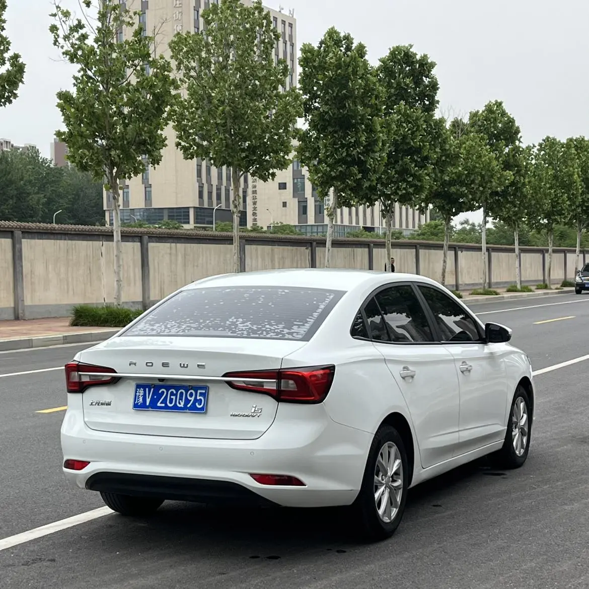 Roewe Roewe i5 1.5L automatic 4G Interconnection Linghao Version