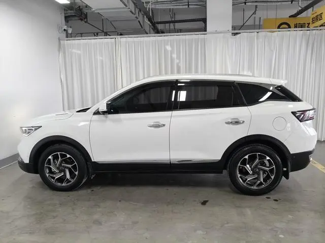 Dongfeng Fengshen Dongfeng Fengshen AX7 1.6T automatic AI flagship country VI