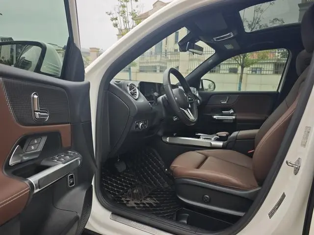 Mercedes-Benz Mercedes-Benz GLB GLB 200 fashion type