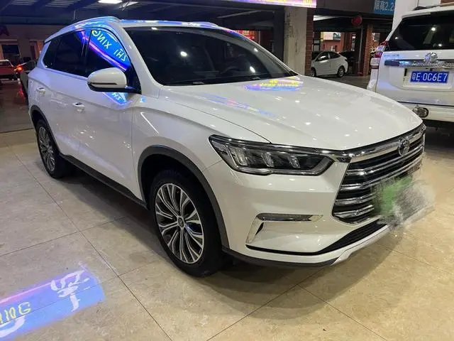 BYD Song Pro DM DM 1.5T four-wheel drive performance version comfort type
