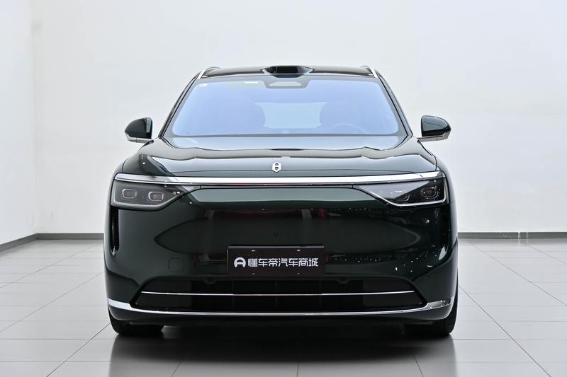 AITO问界 Wenjie M8 2025