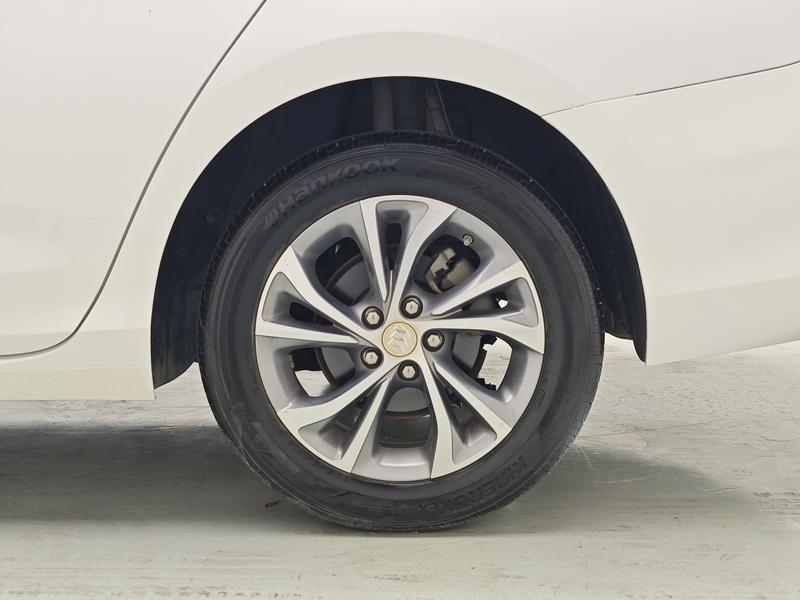 Buick Verano 2023