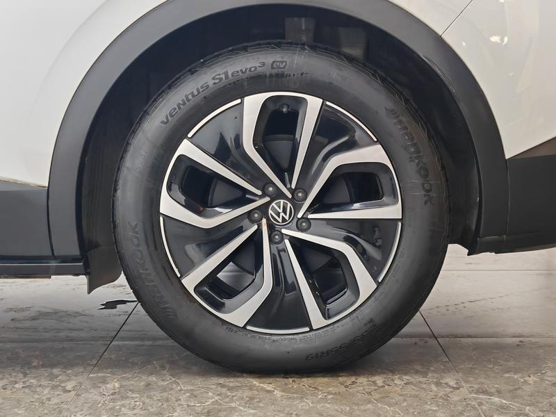 Volkswagen ID.4 X 2024