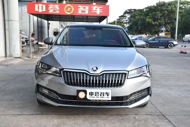 Skoda Speed pie Facelift ZI280 DSG Comfort Edition