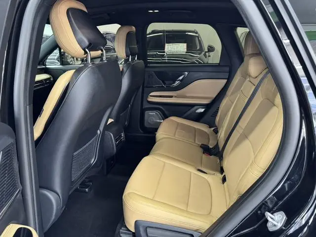 Lincoln Adventurer 2.0T two-wheel drive Zunya edition