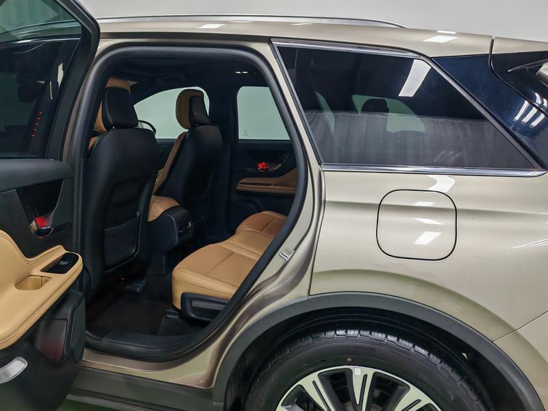 Lincoln adventurer 2022