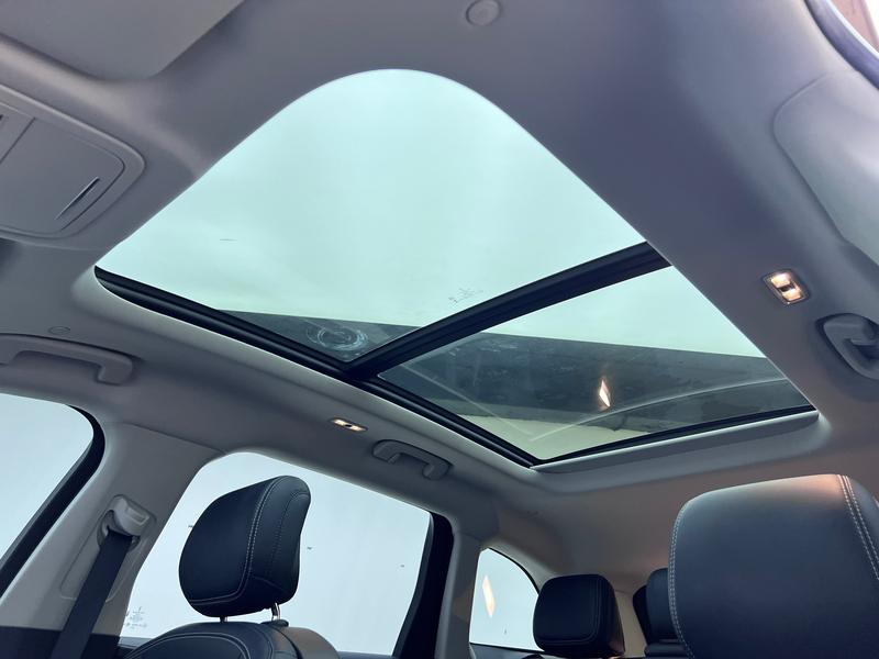 Lincoln Voyager 2023