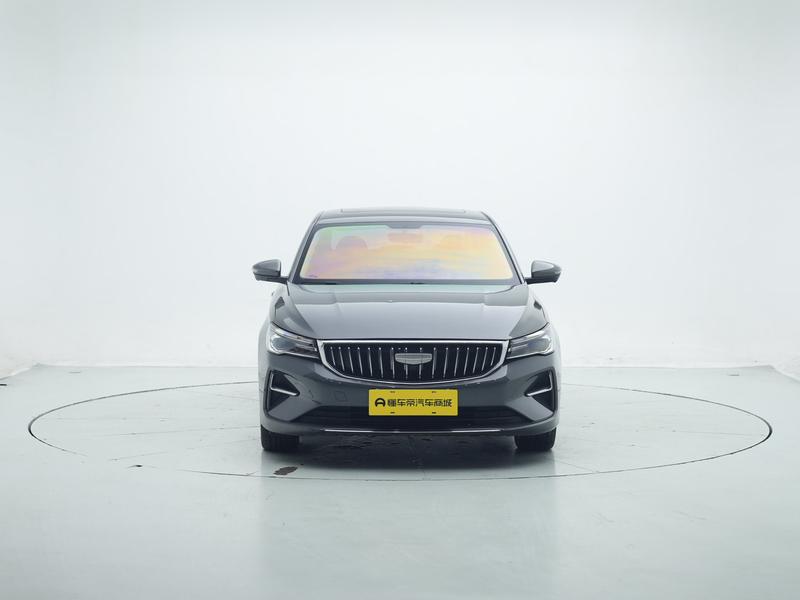 Geely Emgrand 2025