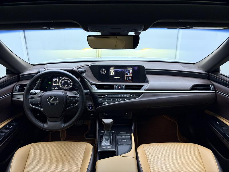 Lexus Lexus ES 2018