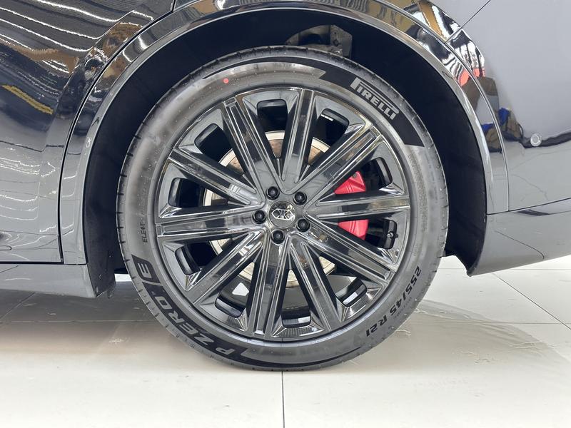 Luxeed Luxeed R7 2026