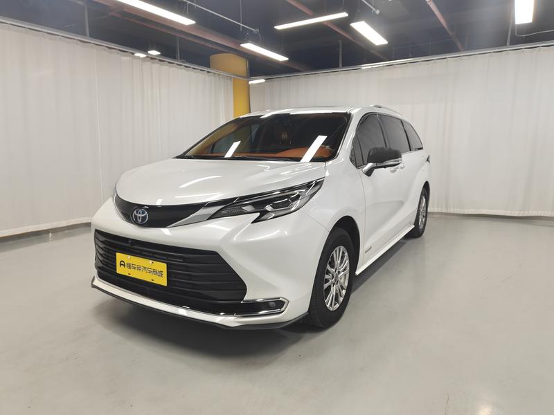 Toyota Sienna 2021