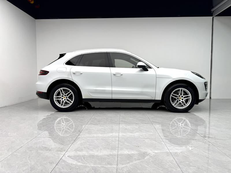 Porsche Macan 2017