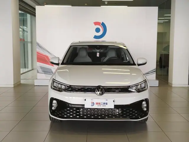 Volkswagen Lavida Cutting-edge 1.5L Outstanding New Wish Version