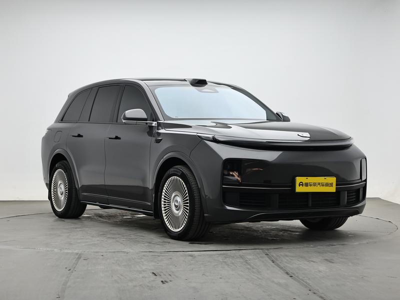 Li Auto Ideal L8 2023