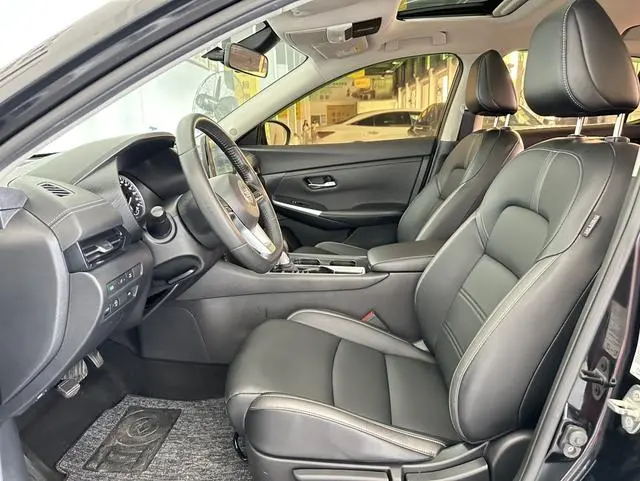 Nissan Xuan Yi 1.6L XL CVT Enjoy Edition