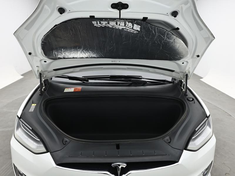 Tesla Model X 2017