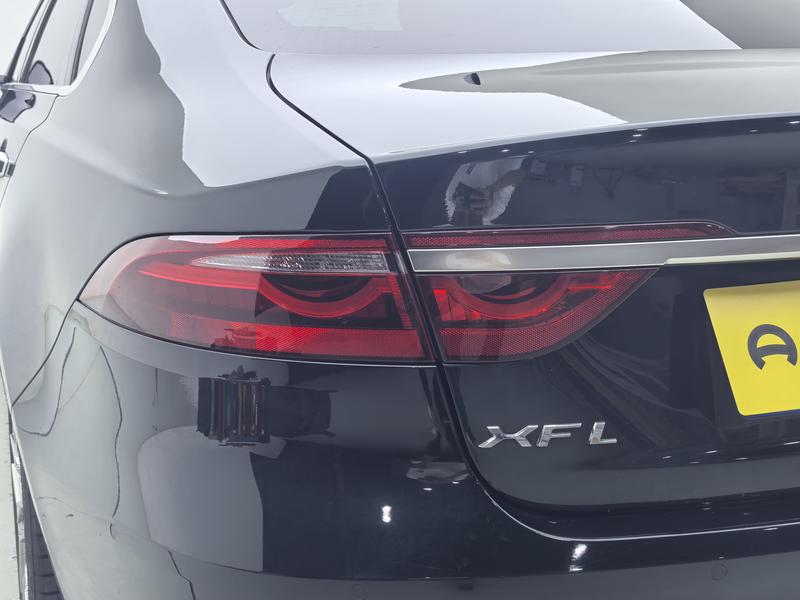 Jaguar Jaguar XFL 2021