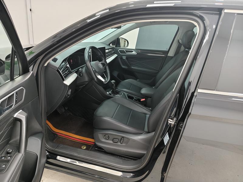 Volkswagen Tiguan L 2023