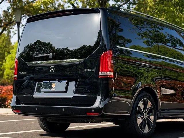 Mercedes-Benz Mercedes-Benz V-class V 260 Premium Edition