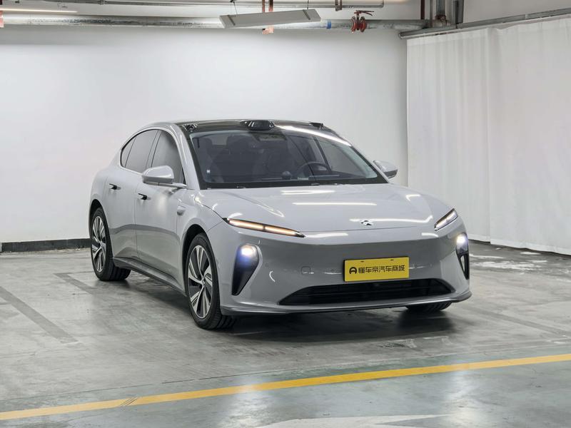 NIO NIO ET5 2024