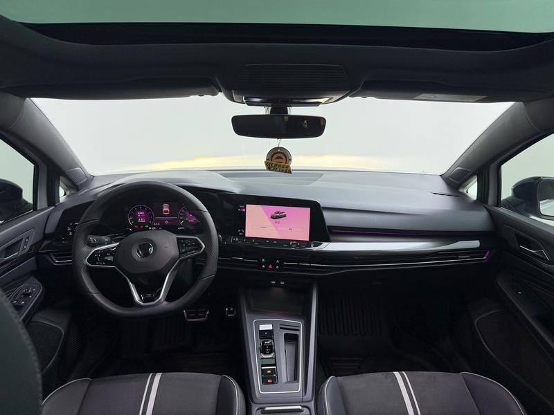 Volkswagen golf 2023
