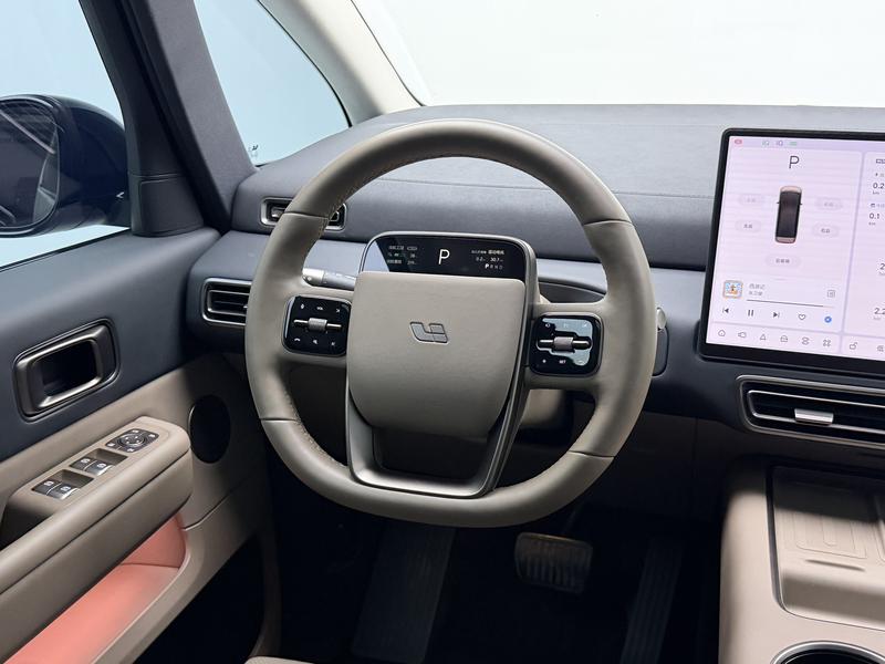 Li Auto Ideal MEGA 2025