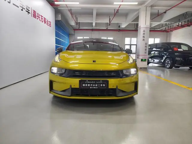 LYNK & CO Lynk 03 03+2.0 TD Automatic Yufeng Version