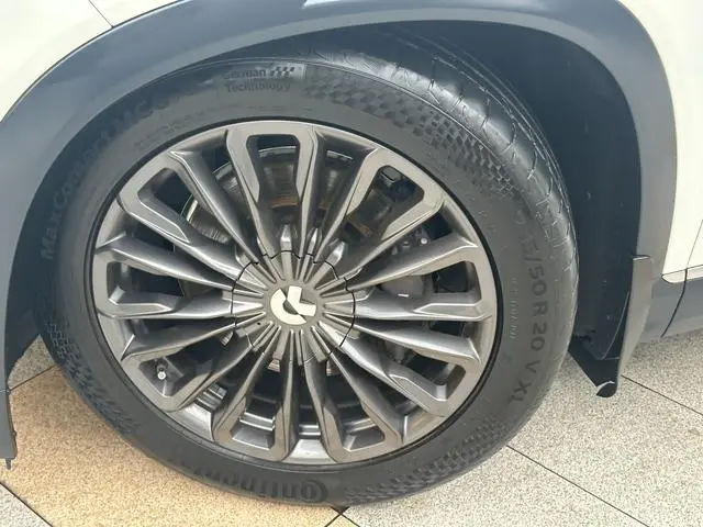NIO NIO ES8 415KM base version seven seats