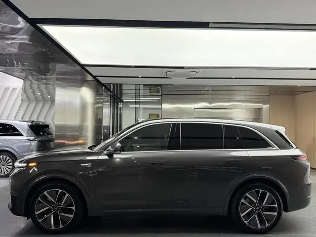 Li Auto Ideal L7 Ultra version