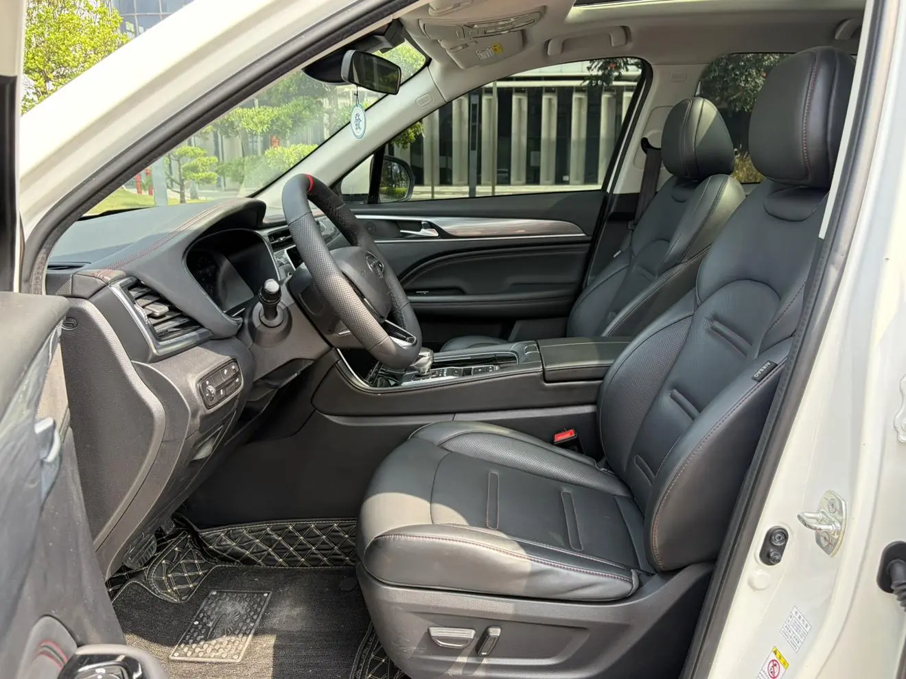 GAC Trumpchi GS4 PLUS 270T automatic star version