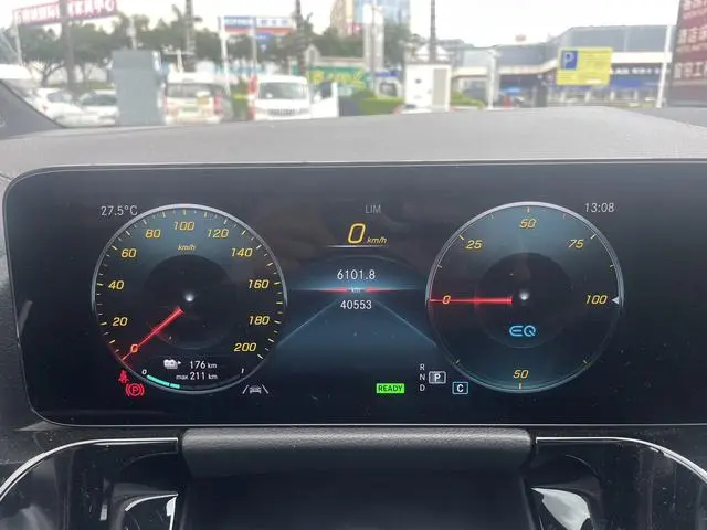 Mercedes-Benz Mercedes-Benz EQA EQA 260