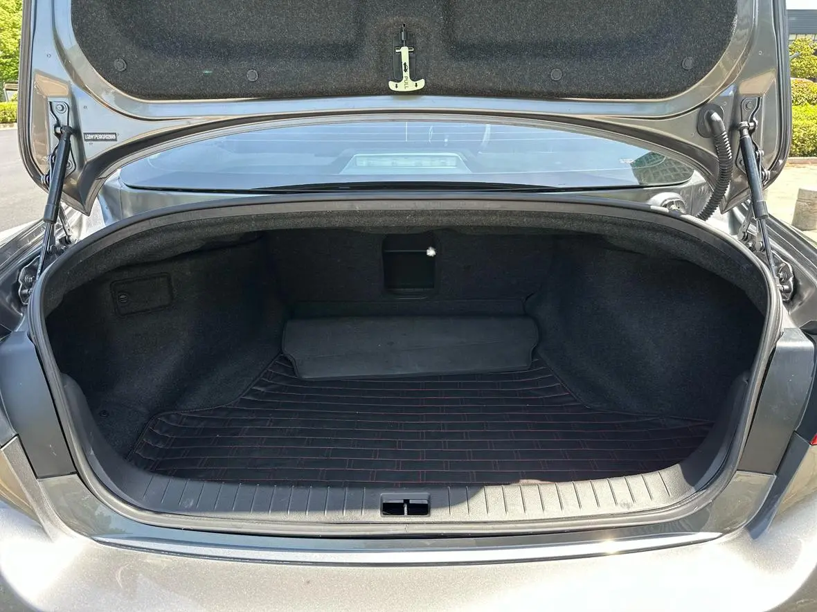 Infiniti Infiniti Q50L 2.0T Enjoy Edition