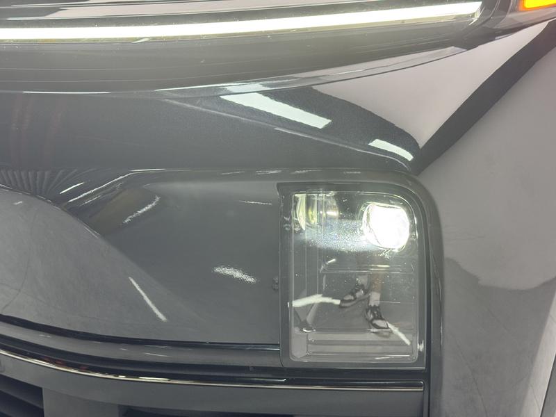 Li Auto Ideal L8 2024