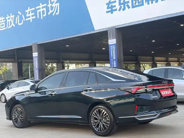 Dongfeng Fengshen Yi Hyun MAX 1.5T Super Spicy Dad Edition