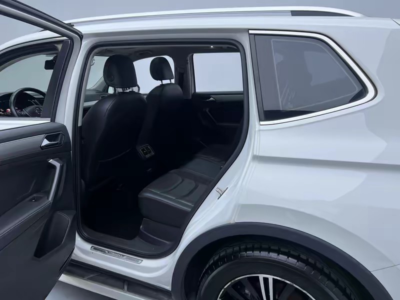 Volkswagen Tiguan L 2021