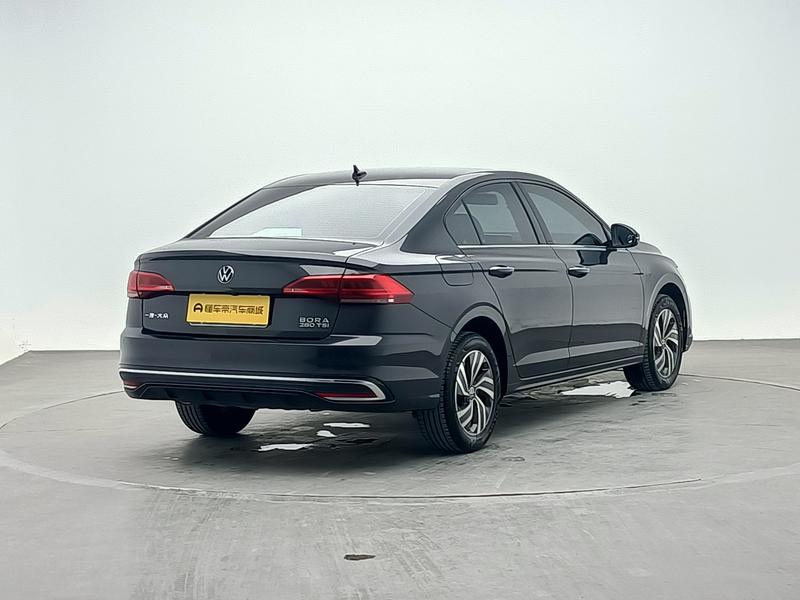 Volkswagen Bora 2024