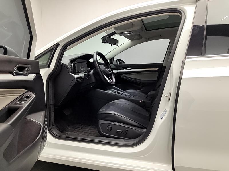 Volkswagen golf 2023