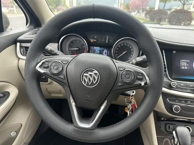 Buick Weilang Sedan 15S automatic leading type