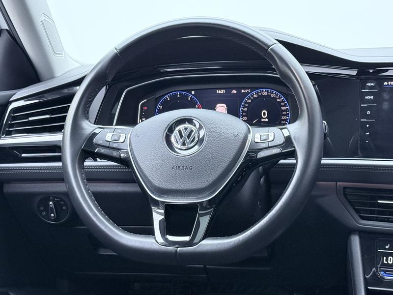 Volkswagen Sagitar 2022