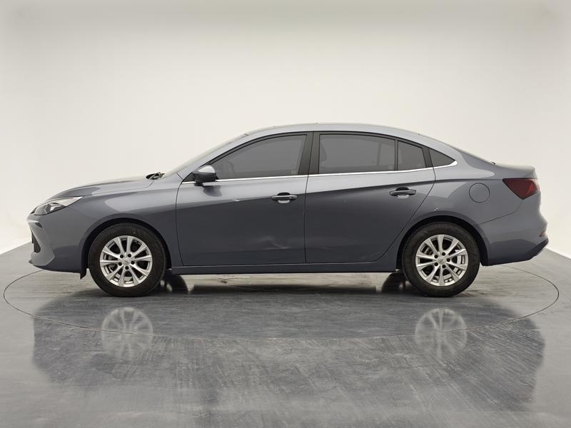 Roewe Roewe i5 2023