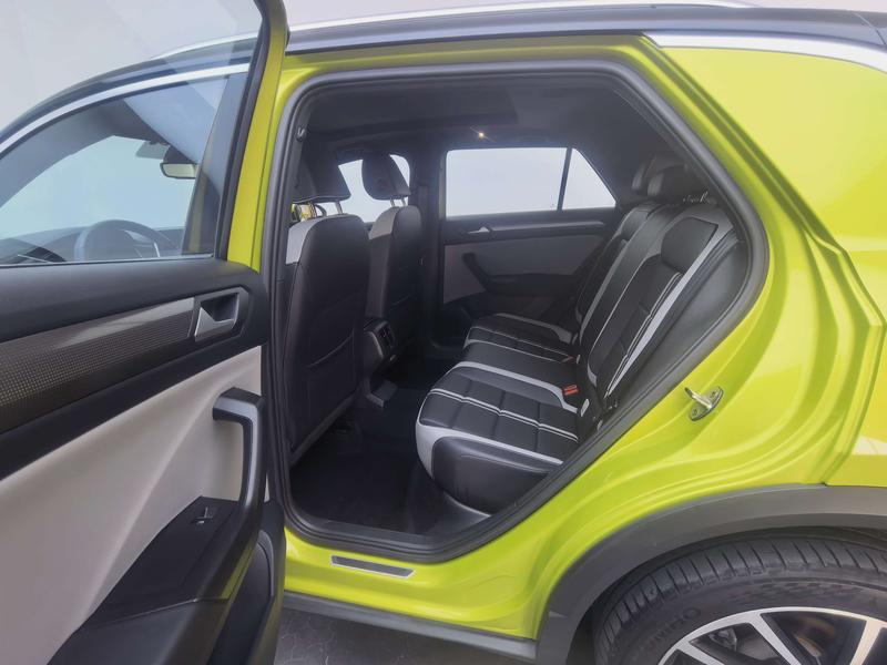 Volkswagen T-Roc 2023