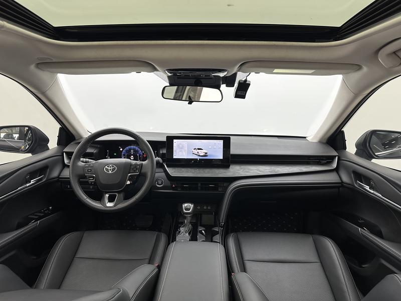 Toyota Camry 2024
