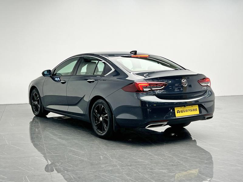 Buick Regal 2021