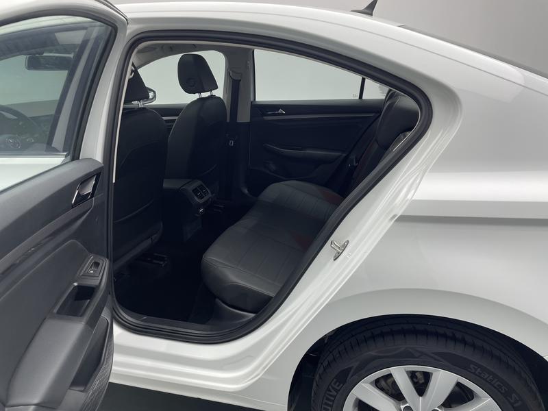 Volkswagen Bora 2021