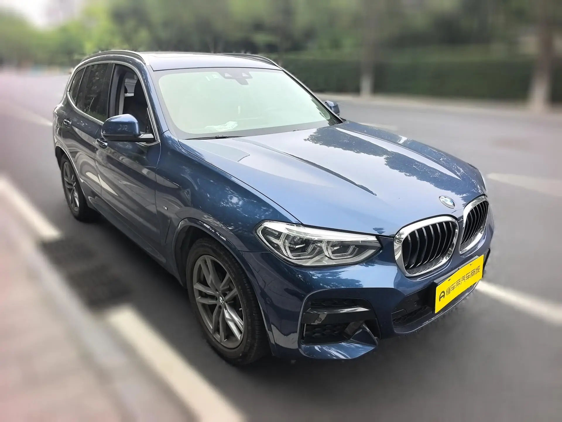 BMW BMW X3 xDrive28i M sports suit