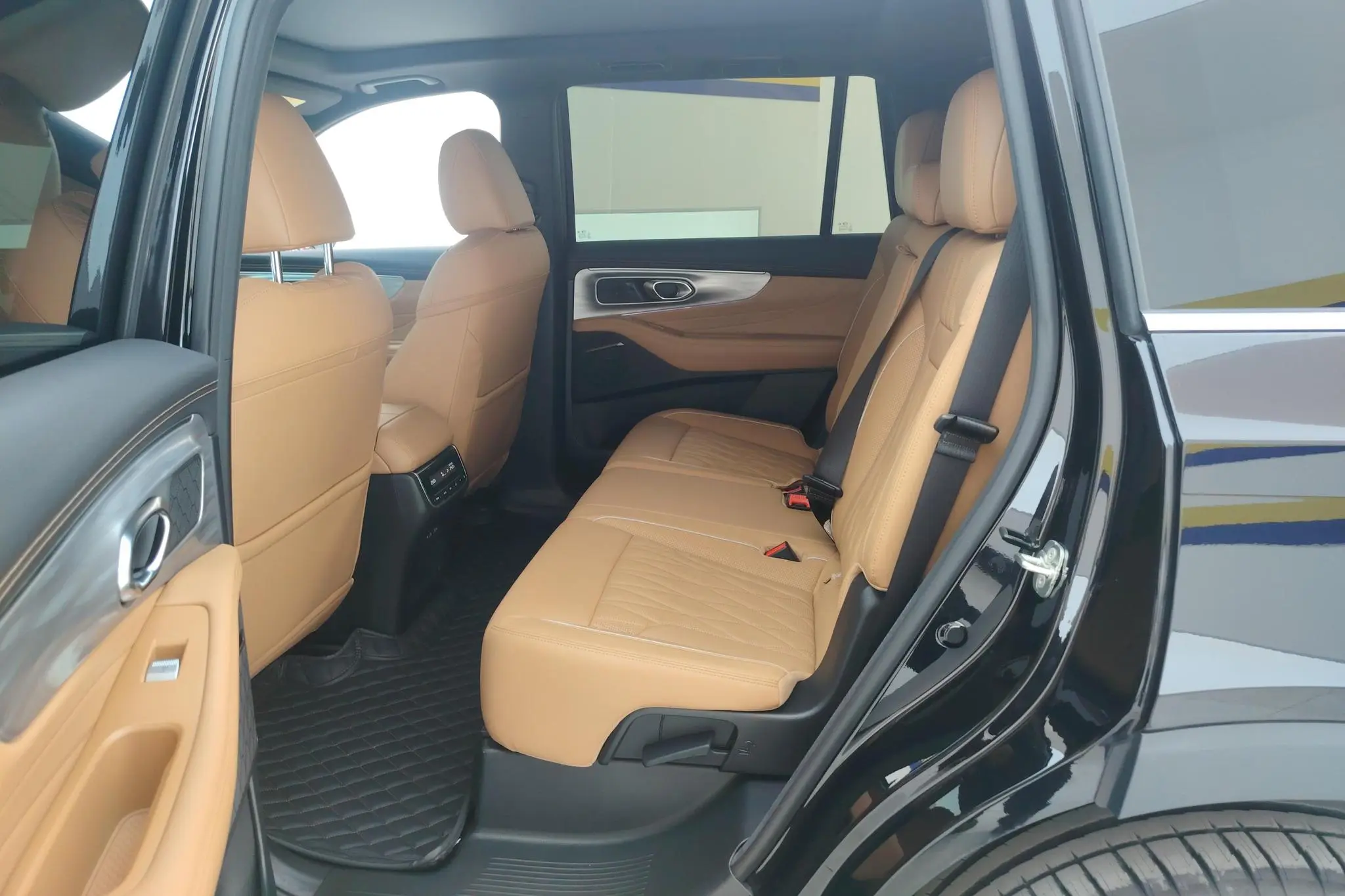 GAC Trumpchi GS8 Pilot Series 2.0 TGDI two-wheel drive Luxury Smart Edition