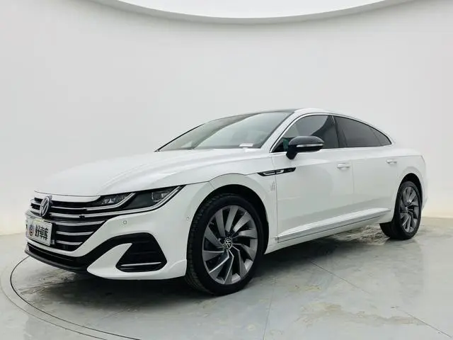 Volkswagen Volkswagen CC 380TSI eye-catching version
